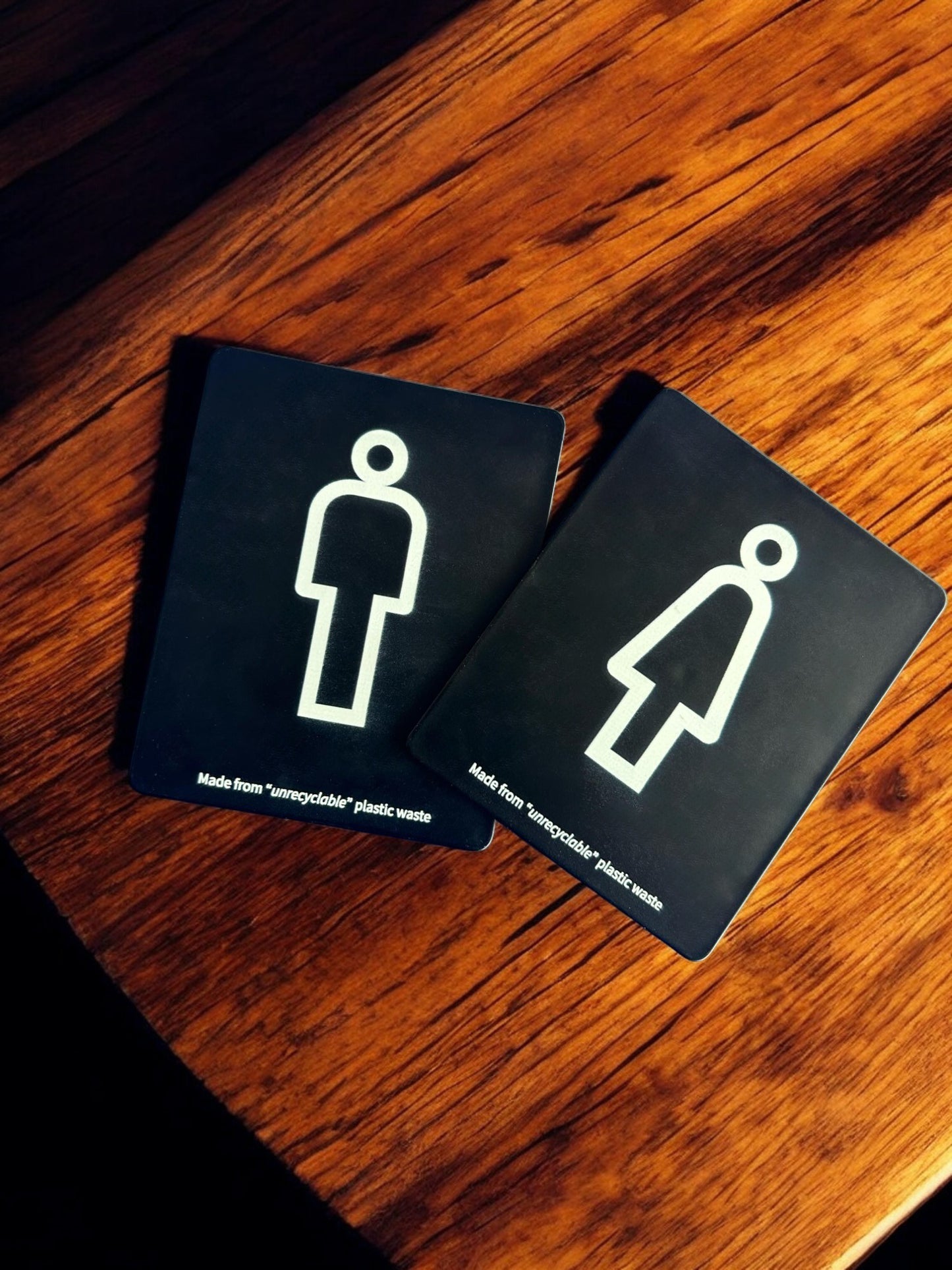 TOILET SIGNAGE