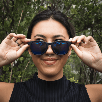Blue Mirrored / Metalish Black
